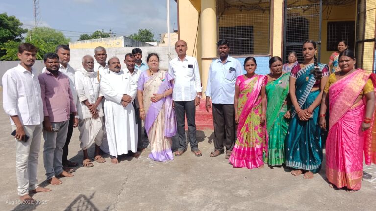 సి ఎస్ ఐ చర్చి లో ఘనంగా స్వాతంత్ర దినోత్సవ వేడుకలు…