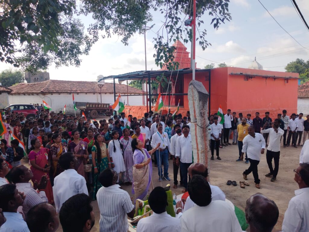 మరవెల్లిలో ఘనంగా స్వాతంత్ర దినోత్సవ వేడుకలు…